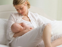Aleitamento materno com deficiência de lactase (intolerância à lactose)