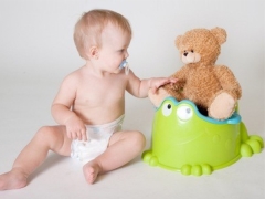 Warum hat ein Baby einen grünen Stuhl und was ist dagegen zu tun?