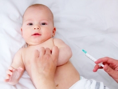 Vaksinasi kanak-kanak terhadap hepatitis B