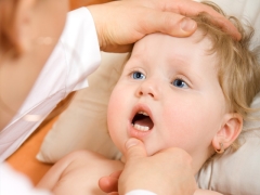 Aphthous stomatitis sa mga bata at paggamot nito