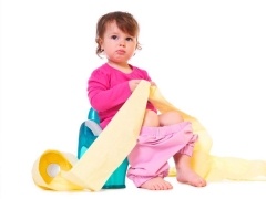 Symptome und Behandlung der Dysbiose bei Kindern