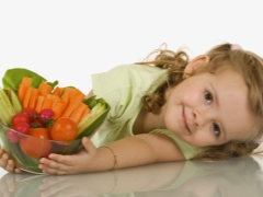 4 yaşındaki bir çocuk için hangi vitaminler daha iyidir?
