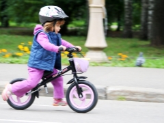 Runbike adalah kenderaan yang hebat untuk kanak-kanak berumur 2 hingga 5 tahun.