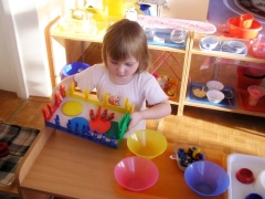 Como fazer materiais para aulas sobre o método Montessori com suas próprias mãos?