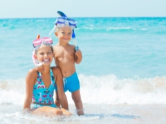 Mga Piyesta Opisyal na may mga bata sa Black Sea