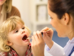 Staphylococcus aureus in the nose and throat of a child