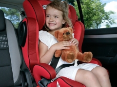 Kerusi kereta Heyner: model terbaik untuk anak anda