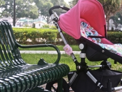 How to choose a lock for a stroller?