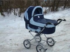 Prampol strollers: characteristics and model range