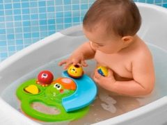 Избор на играчки за къпане