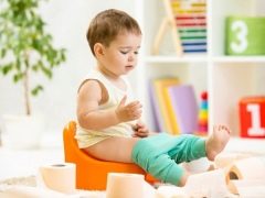 Bagaimana untuk memilih periuk bayi untuk lelaki?