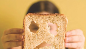 Mga sintomas ng sakit sa celiac sa mga bata at mga tampok ng sakit