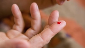 The child has elevated red blood cells
