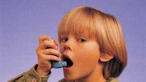 Bronchial hika sa isang bata: sintomas at paggamot