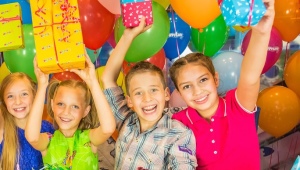 ما لإعطاء الطفل لمدة 11 سنة؟