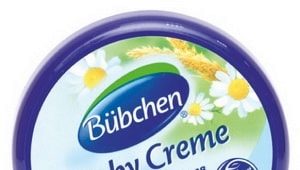 Bakit ang Bubchen cream ay inilapat sa ilalim ng lampin at kung paano ito gagawin nang tama?