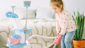 المكانس الكهربائية للطفل: ميزات ونصائح للاختيار
