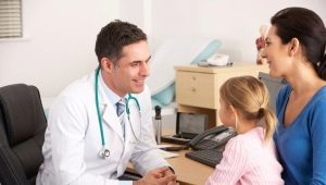 Urticaria sa mga bata: mula sa mga sintomas hanggang sa paggamot
