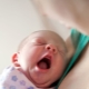 Paano maglalagay ng isang bagong panganak at sanggol upang matulog?