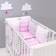 Memilih linen katil di dalam katil untuk bayi baru lahir