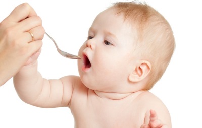 Bayi minuman kefir