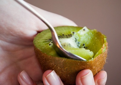 Kiwi kutsara kumain ng sapal