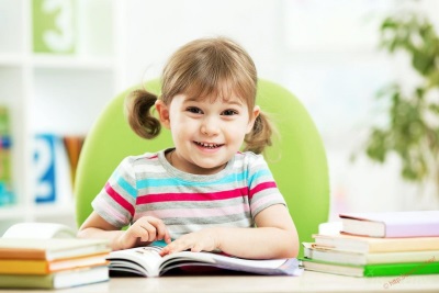 Menina, com, um, livro
